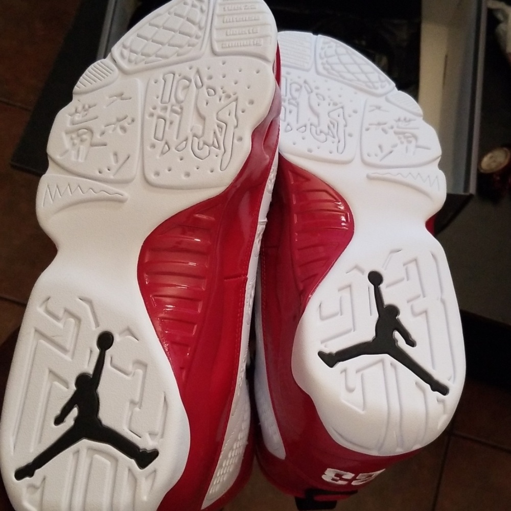 Retro Jordan 9s View 3